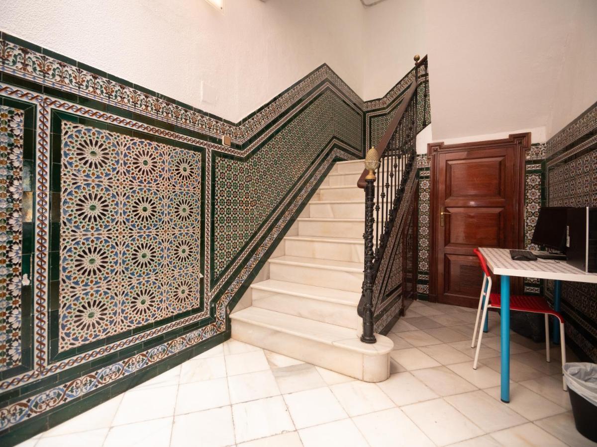 Arc House Sevilla Only Adults Exterior photo